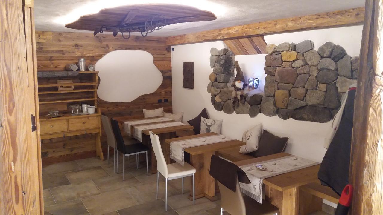 Majon De La Nona Hotel Pozza di Fassa Exterior photo