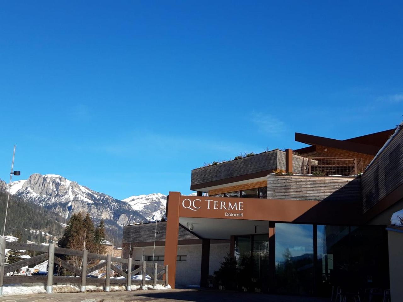 Majon De La Nona Hotel Pozza di Fassa Exterior photo